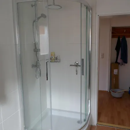 Appartamento 4-zi-wohnung Mit Grossem Balkon Und Blick Ins Grune *