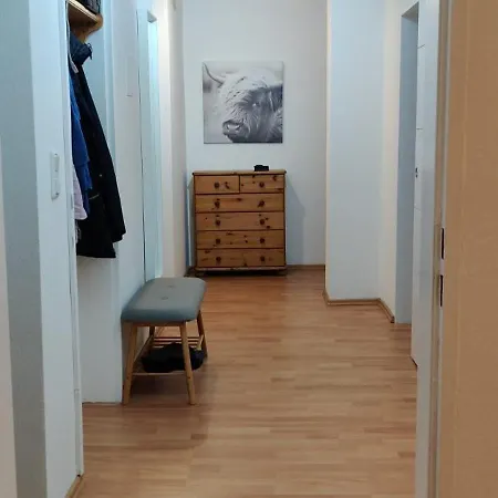 4-zi-wohnung Mit Grossem Balkon Und Blick Ins Grune Appartamento *