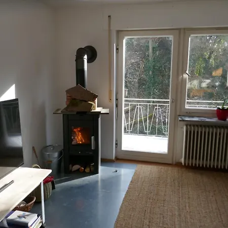 Appartamento 4-zi-wohnung Mit Grossem Balkon Und Blick Ins Grune *
