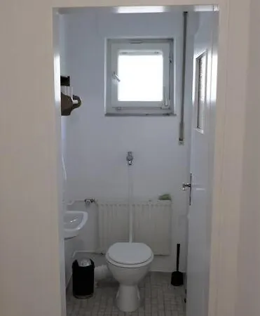 4-zi-wohnung Mit Grossem Balkon Und Blick Ins Grune Appartamento Karlsruhe
