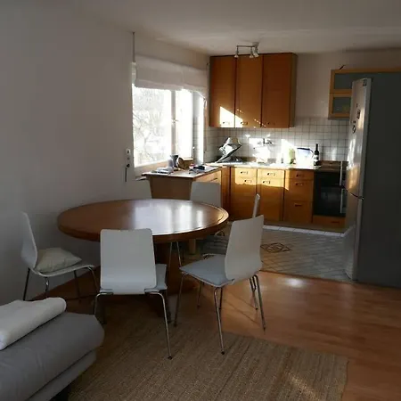 Appartamento 4-zi-wohnung Mit Grossem Balkon Und Blick Ins Grune Karlsruhe